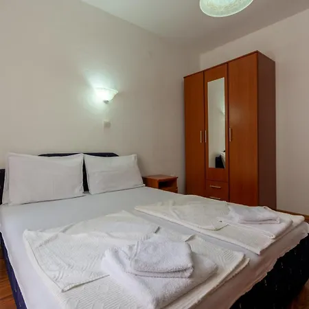 Evropa Lux Apartments Boreti Exterior photo
