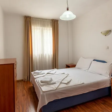 Evropa Lux Apartments Boreti Exterior photo