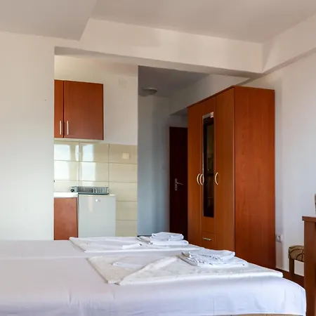Evropa Lux Apartments Boreti Exterior photo
