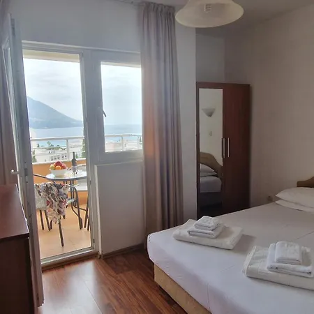 Evropa Lux Apartments Boreti Exterior photo